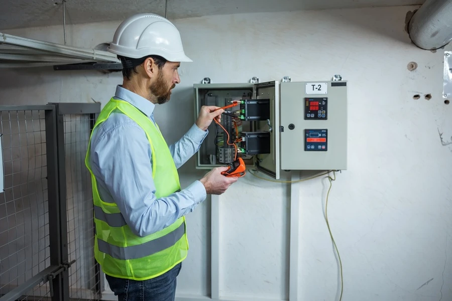 Reputable Circuit Breaker Repair Hallandale Beach, FL